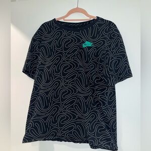 Graphic Nike Tee